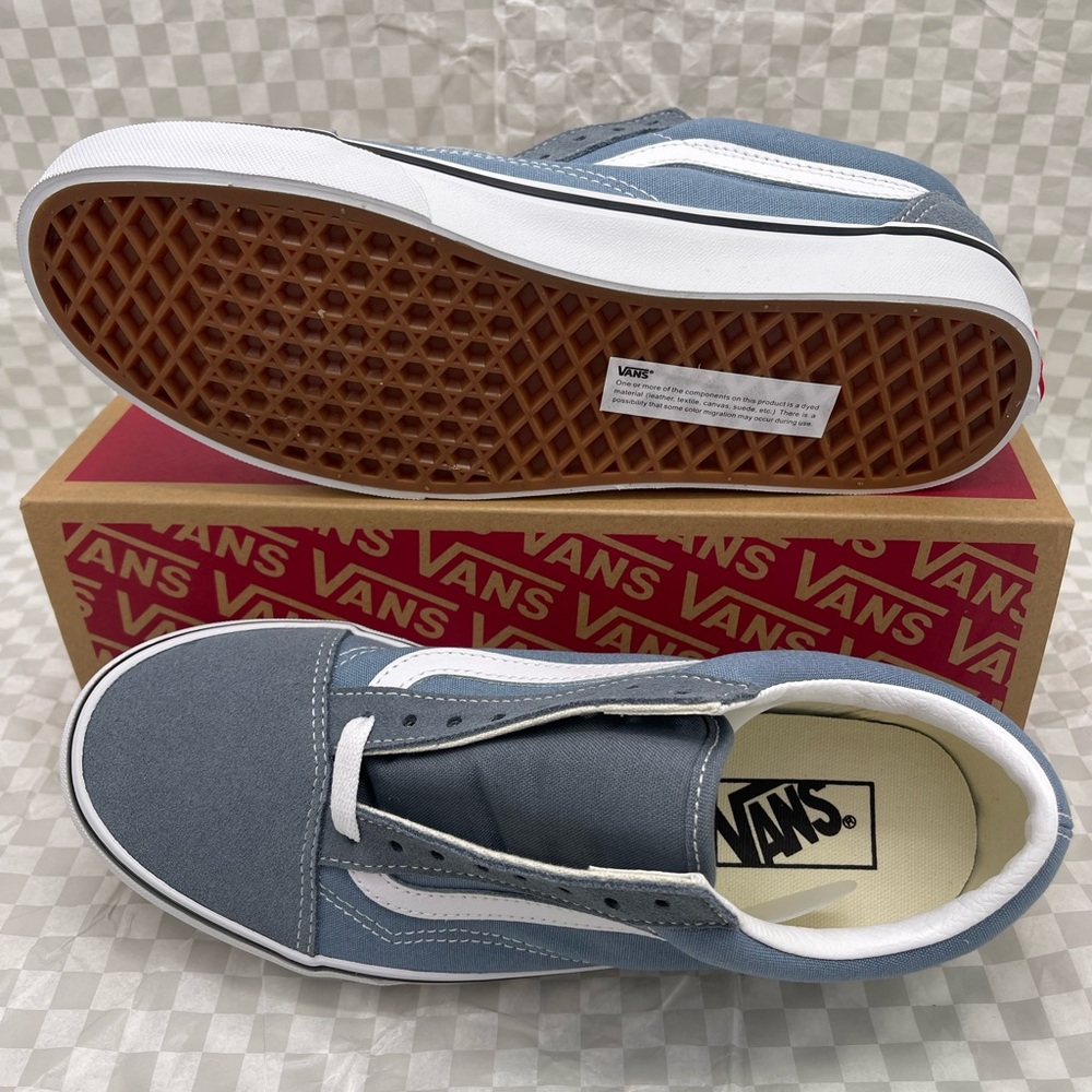 Vans WMNS Old Skool Color Theory Stormy Weather
VN000D9YRV2 Sneakers - Picture 13 of 16